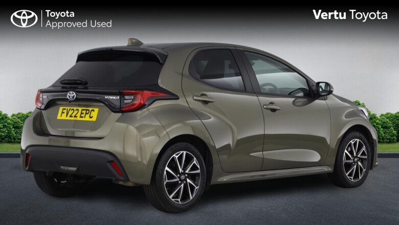 Toyota Yaris 1.5 Hybrid Design 5dr CVT Hybrid Hatchback